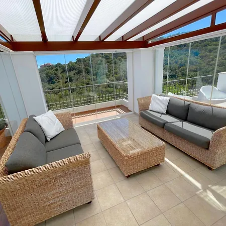 El Bosque De La Mairena Penthouse * Ojén